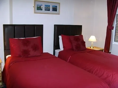 Ellies Guest House Whitby